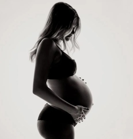 photo-grossesse-alexandra-buendia